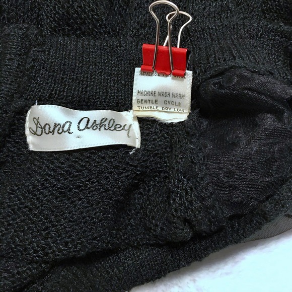 ❌SOLD❌ Dana Ashley Vintage Black Sweater Women M - Picture 11 of 11
